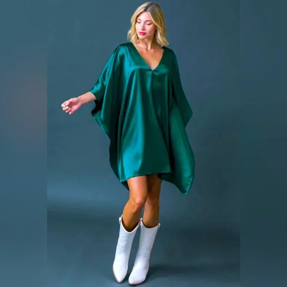 green emerald velvet dress Murewa African Embroidery Kimono (Emerald Green) – Ray Darten main image 0
